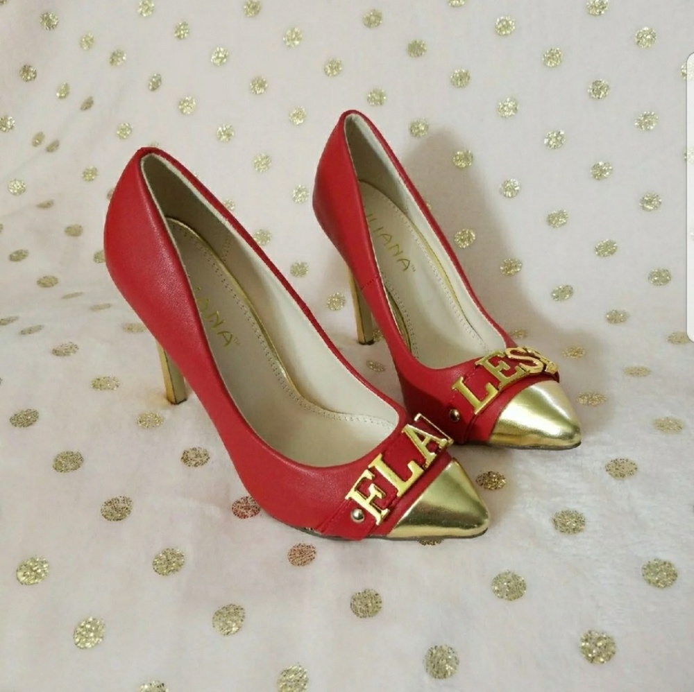 "FLAW" "LESS" HEELS - Picture 2 of 6